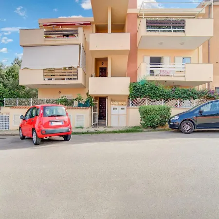 Belvilla By Oyo La Casa Di Laura Apartment Arzachena