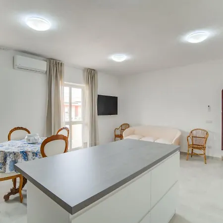 Belvilla By Oyo La Casa Di Laura Apartment